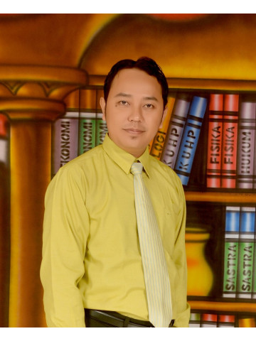 Agil Mustofa, SE, S.Pd